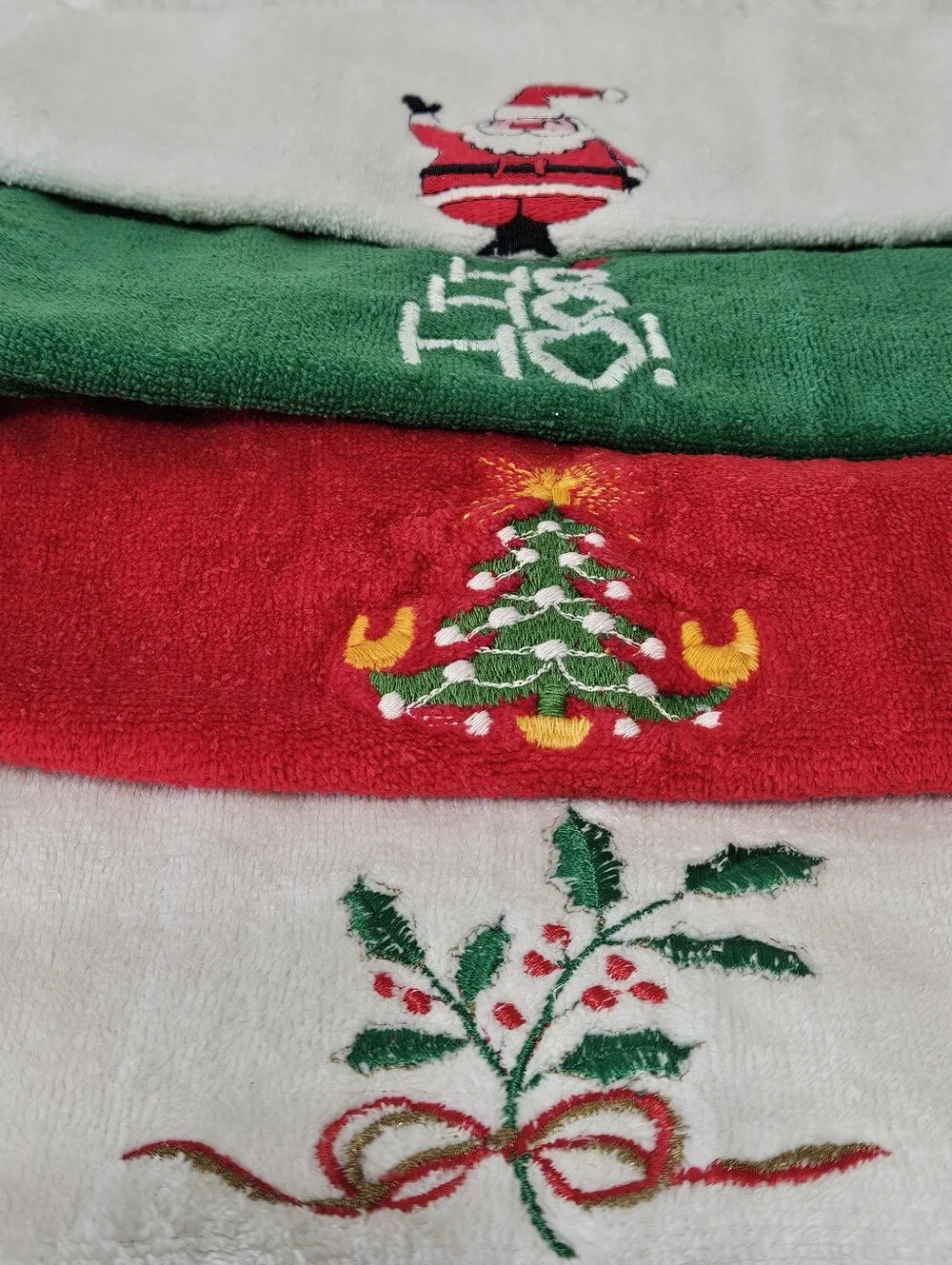 16 Christmas Themed Small Kitchen Bathroom Hand Towels with Various Embroidered